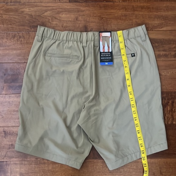 Banana Republic Comfort Flat Front Short Size 36 - Picture 11 of 11